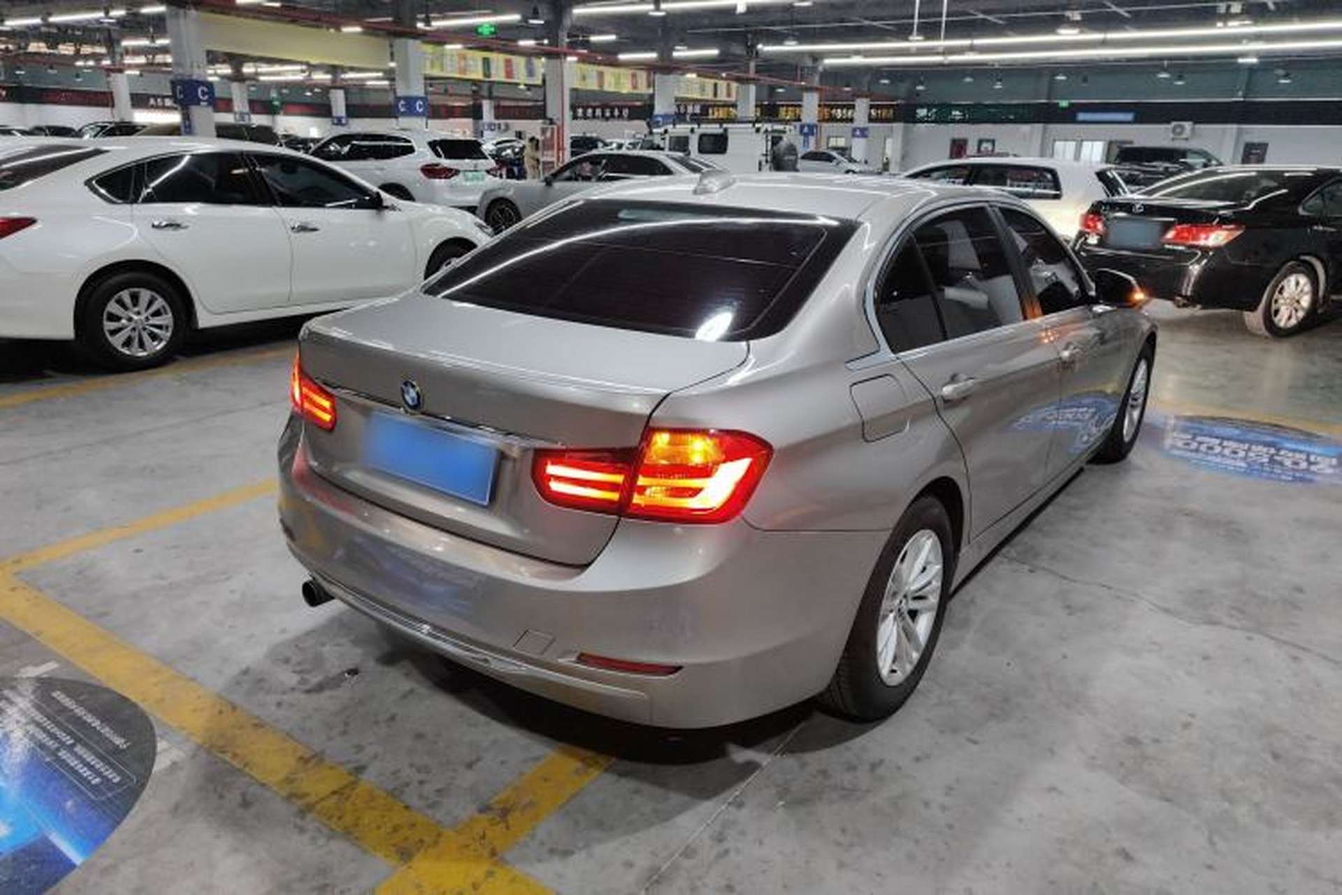 Used BMW 3 Series 2015 320Li Luxury Edition Fashion Model Exterior 5