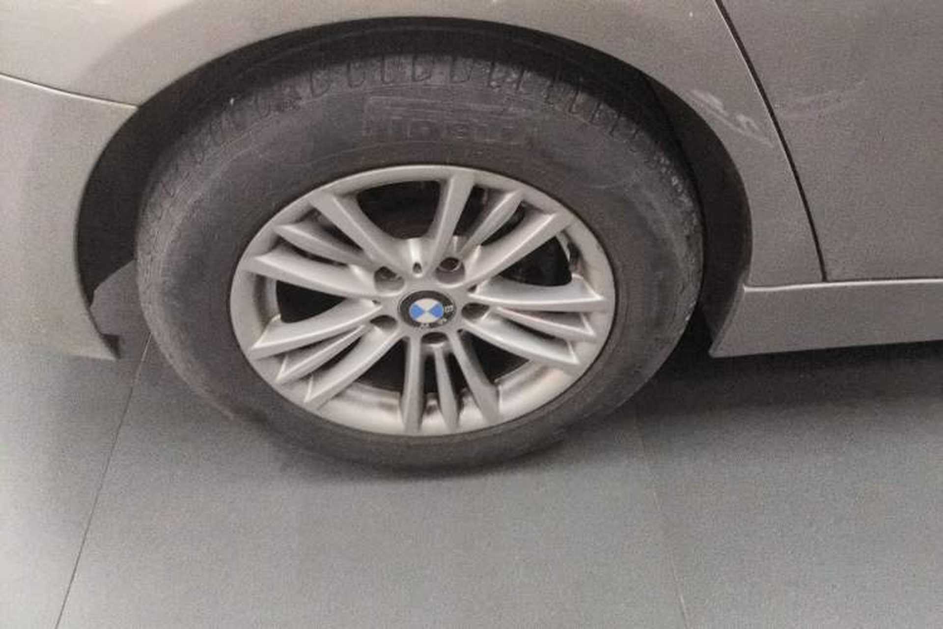 Used BMW 3 Series 2015 320Li Fashion Model Exterior 5