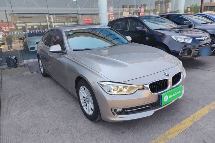Used BMW 3 Series 2015 320Li Fashion Model Front Right 45 Deg