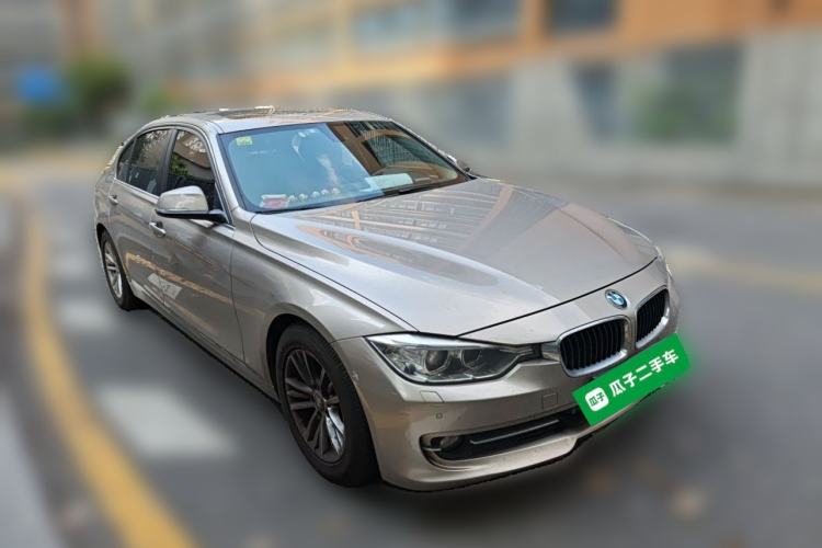 Used BMW 3 Series 2015 320Li Fashion Model Front Right 45 Deg