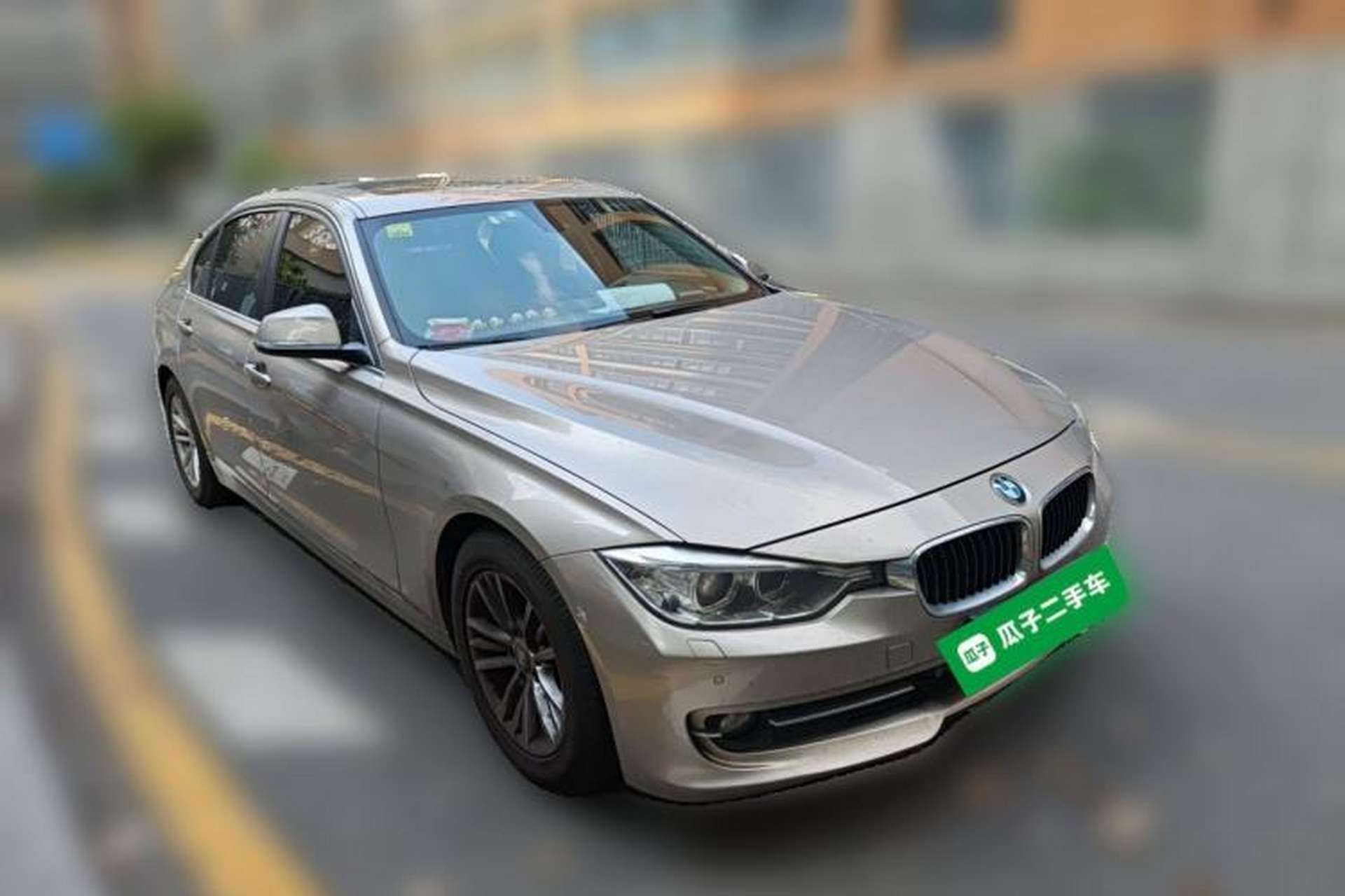 Used BMW 3 Series 2015 320Li Fashion Model Front Right 45 Deg
