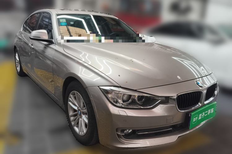 Used BMW 3 Series 2015 320Li Luxury Edition Fashion Model Front Right 45 Deg