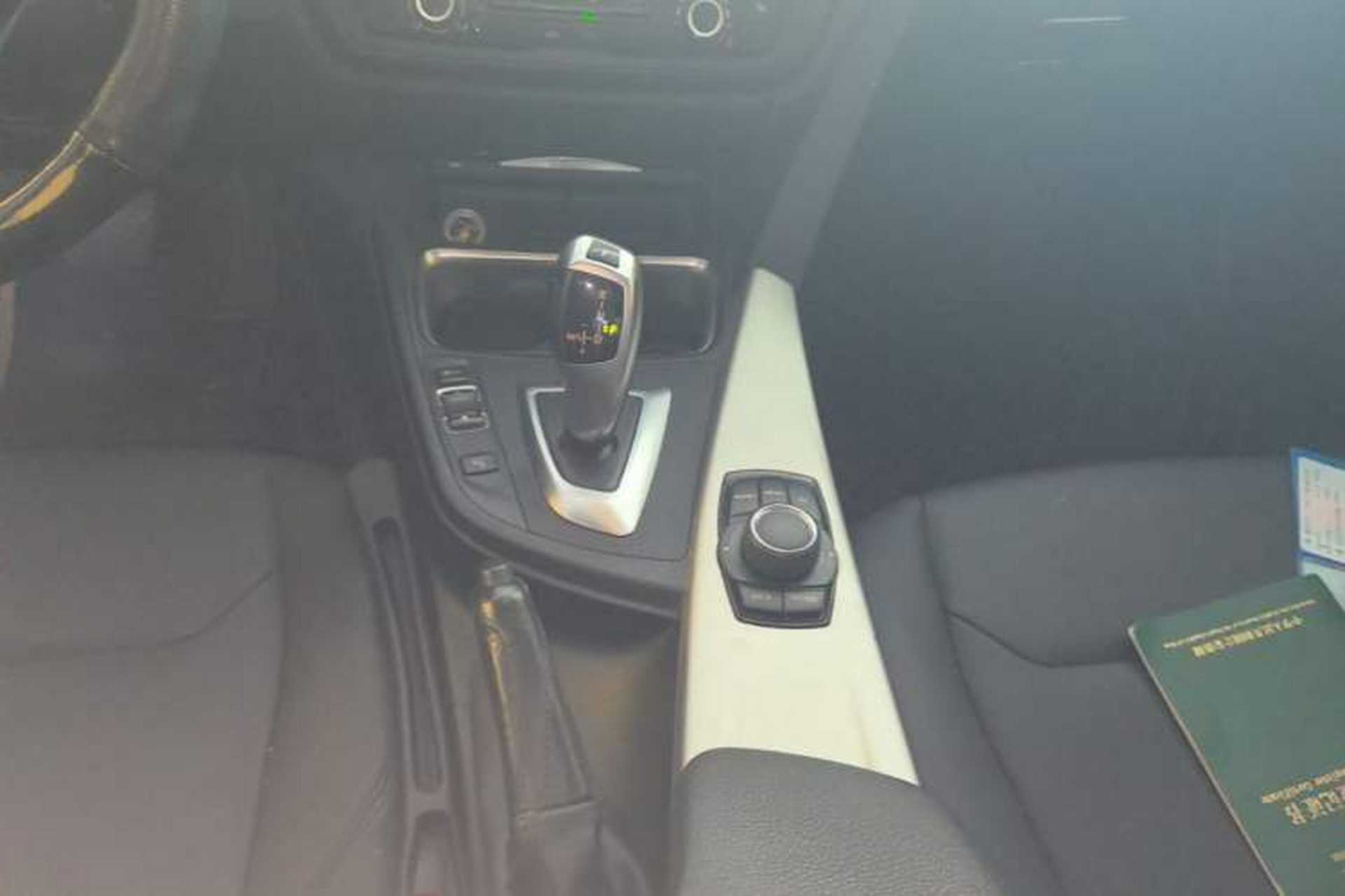 Used BMW 3 Series 2015 316Li Fashion Model Gear Lever