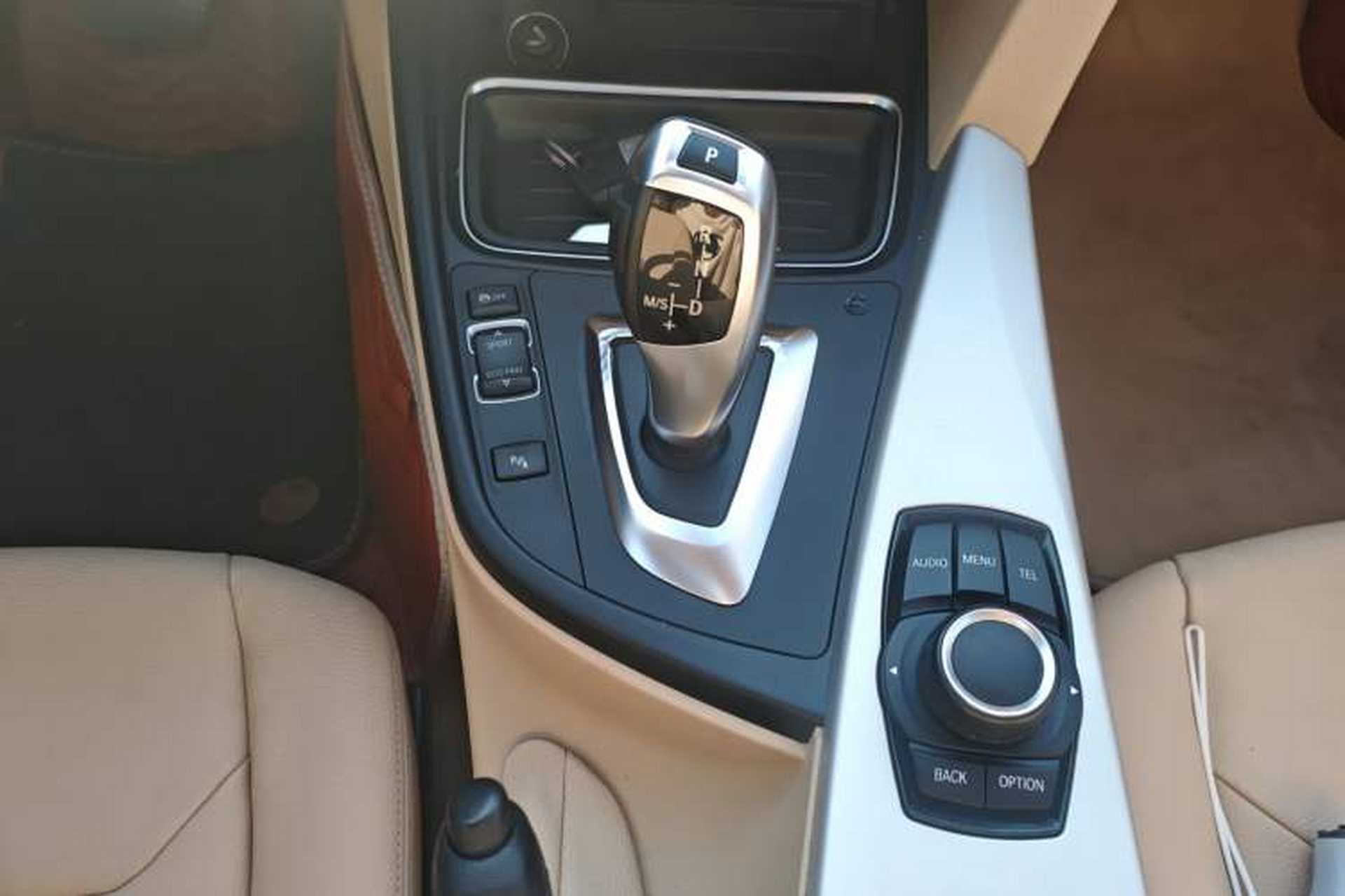 Used BMW 3 Series 2015 320Li Luxury Edition Fashion Model Gear Lever