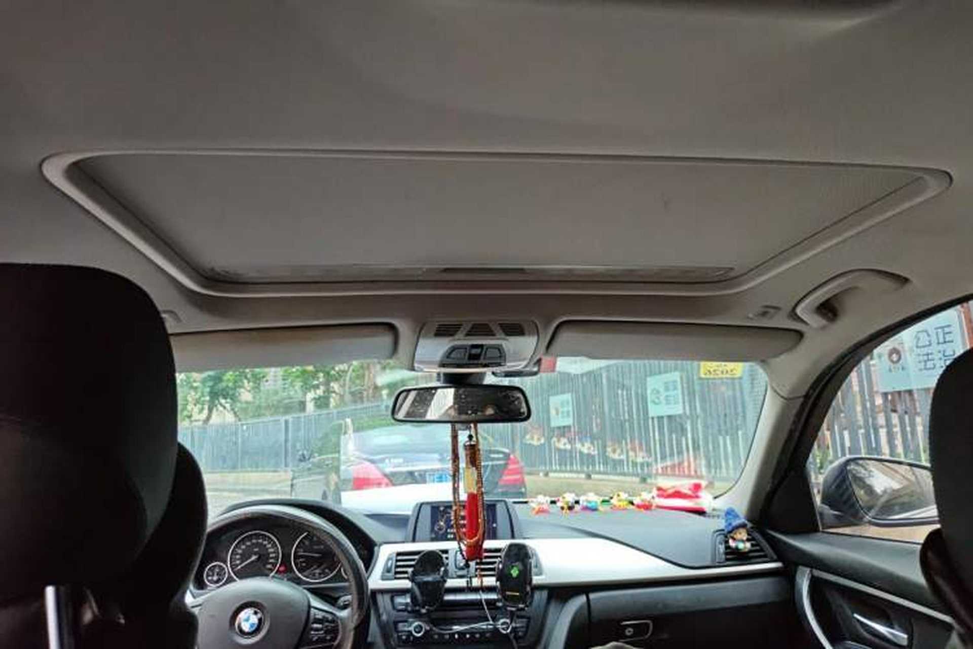 Used BMW 3 Series 2015 320Li Fashion Model Headliner