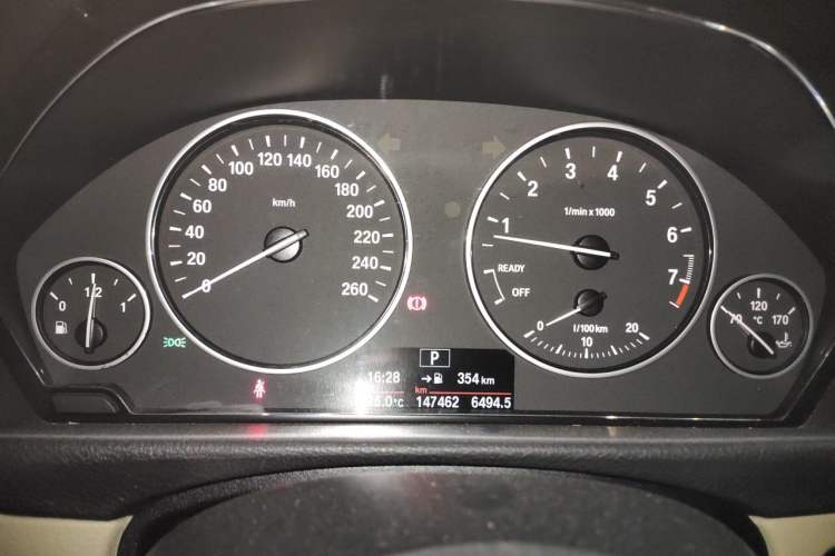 Used BMW 3 Series 2015 320Li Luxury Edition Fashion Model Instrument Cluster