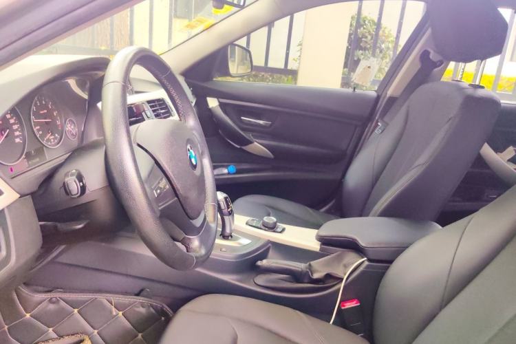 Used BMW 3 Series 2015 320Li Fashion Model Left Front Seat