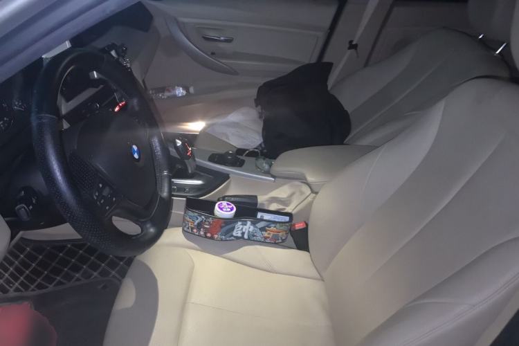 Used BMW 3 Series 2015 320Li Luxury Edition Fashion Model Left Front Seat