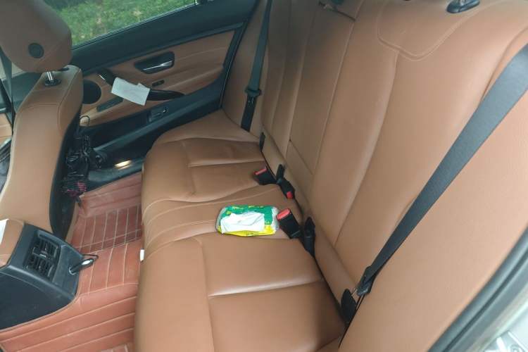 Used BMW 3 Series 2015 320Li Luxury Design Package Left Rear Seat