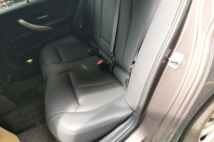 Used BMW 3 Series 2015 320Li Fashion Model Left Rear Seat