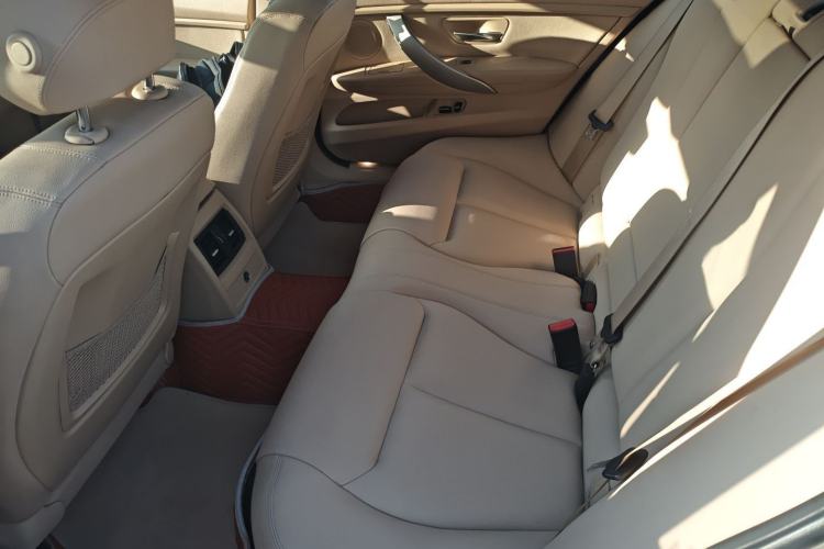 Used BMW 3 Series 2015 320Li Luxury Edition Fashion Model Left Rear Seat