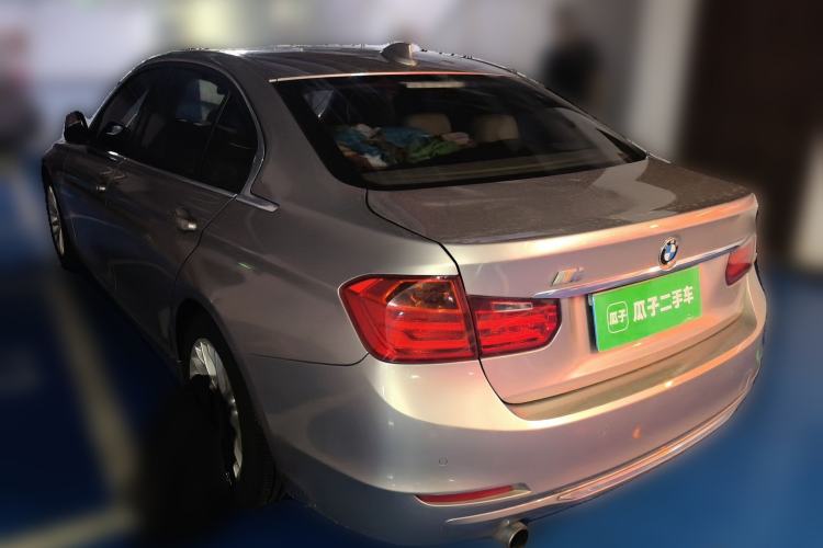Used BMW 3 Series 2015 320Li Luxury Design Package Rear Left 45 Deg