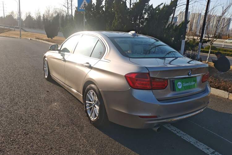 Used BMW 3 Series 2015 320Li Luxury Edition Fashion Model Rear Left 45 Deg
