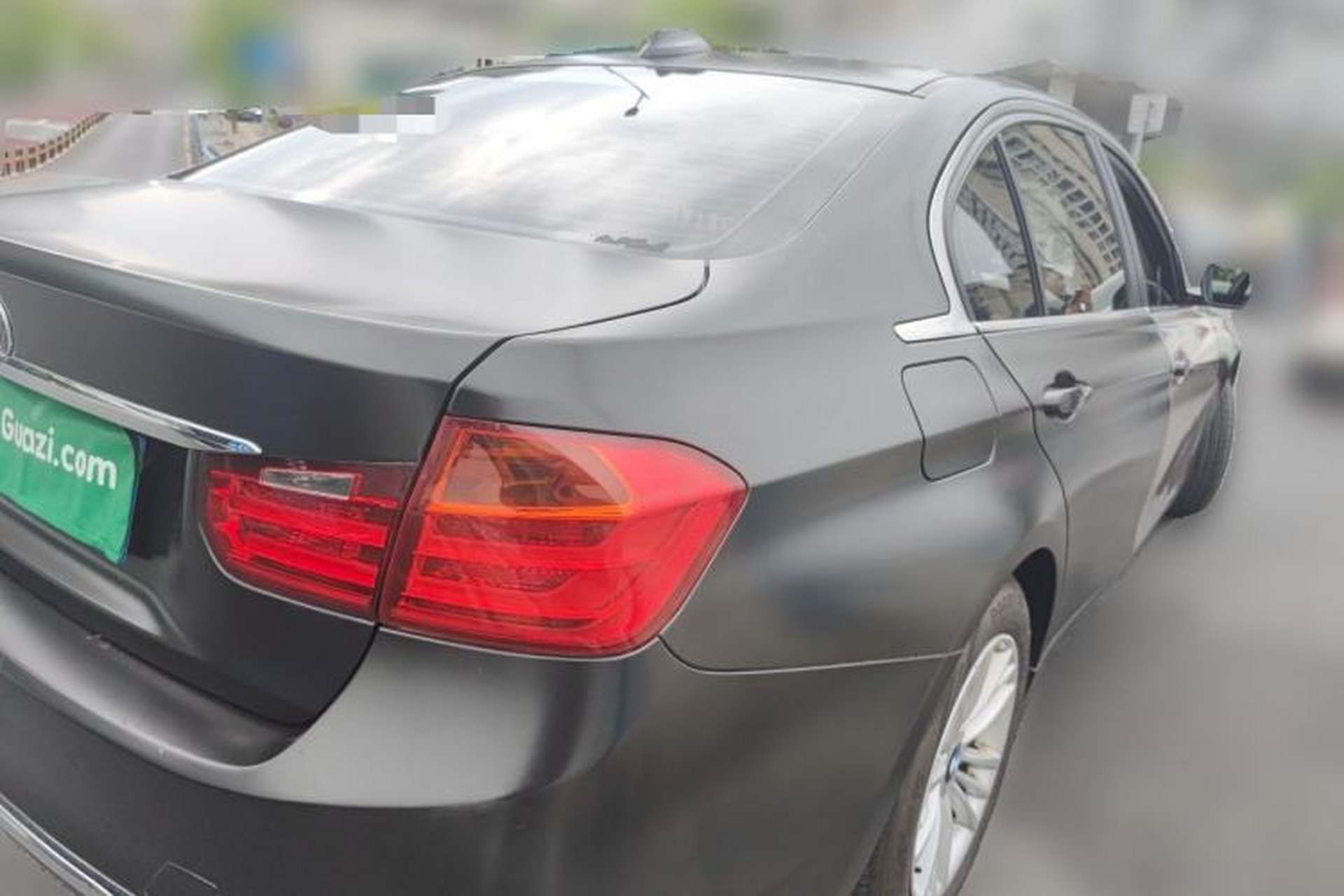 Used BMW 3 Series 2015 316Li Fashion Model Rear Right 45 Deg