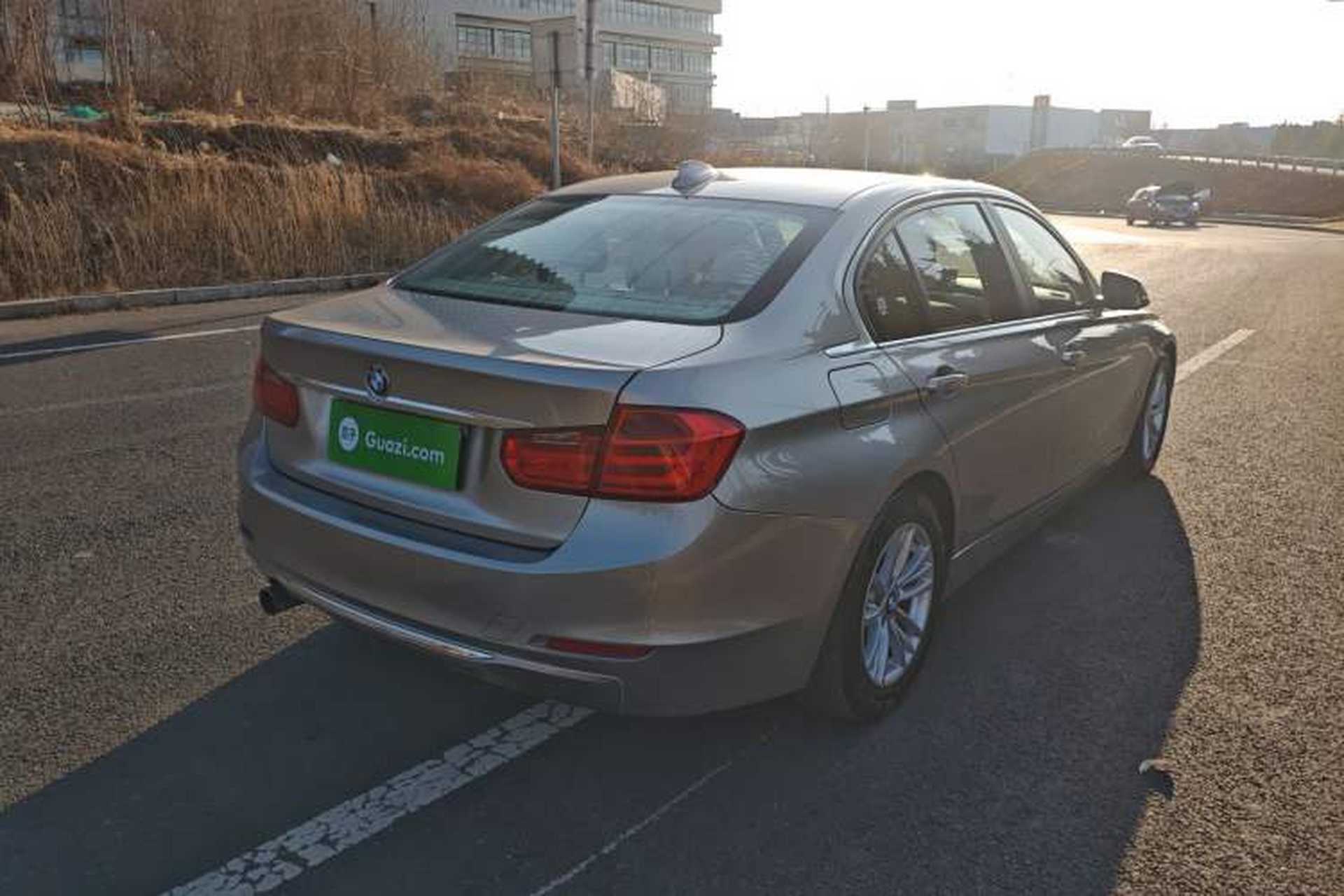 Used BMW 3 Series 2015 320Li Luxury Edition Fashion Model Rear Right 45 Deg
