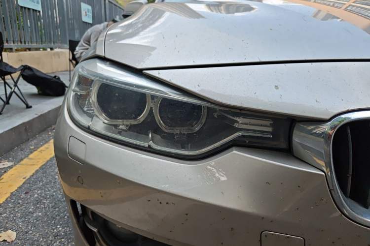 Used BMW 3 Series 2015 320Li Fashion Model Right Front Headlight