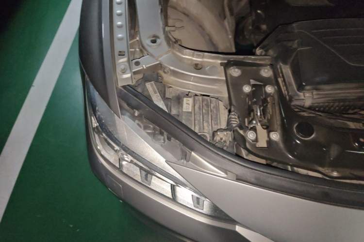 Used BMW 3 Series 2015 320Li Fashion Model Right Front Headlight
