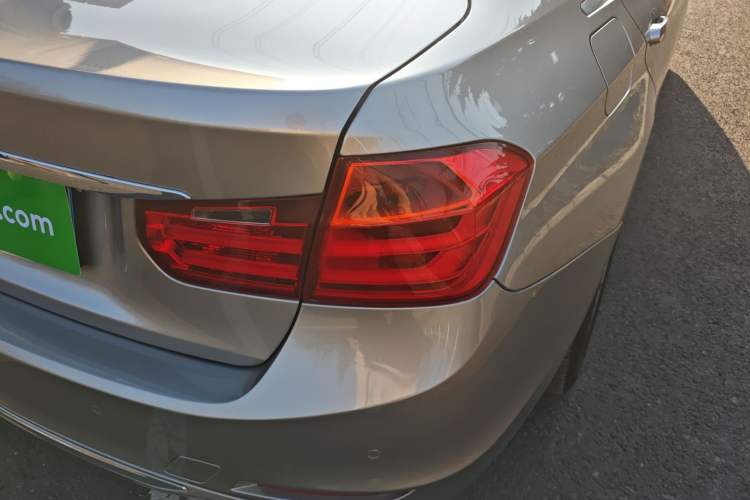 Used BMW 3 Series 2015 320Li Luxury Edition Fashion Model Right Rear Taillight