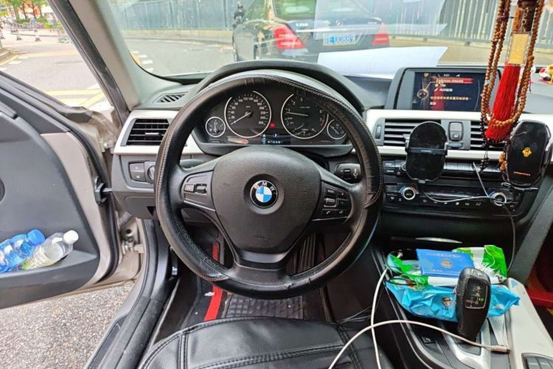 Used BMW 3 Series 2015 320Li Fashion Model Steering Wheel
