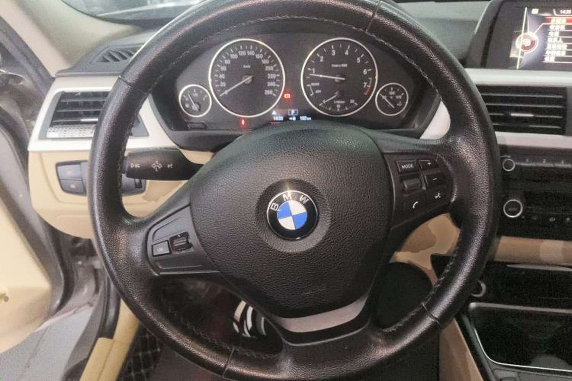 Used BMW 3 Series 2015 320Li Fashion Model Steering Wheel