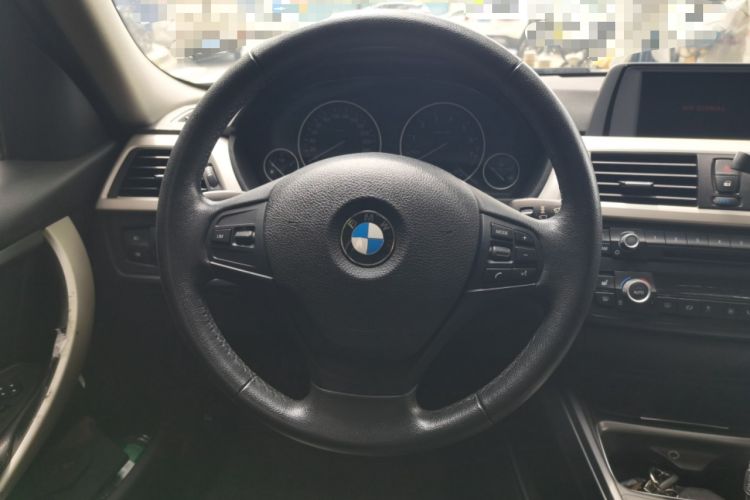 Used BMW 3 Series 2015 320Li Fashion Model Steering Wheel