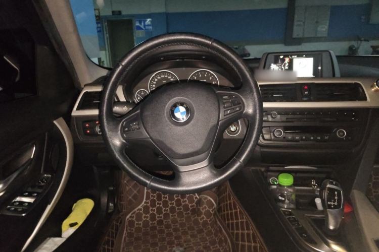 Used BMW 3 Series 2015 320Li Fashion Model Steering Wheel