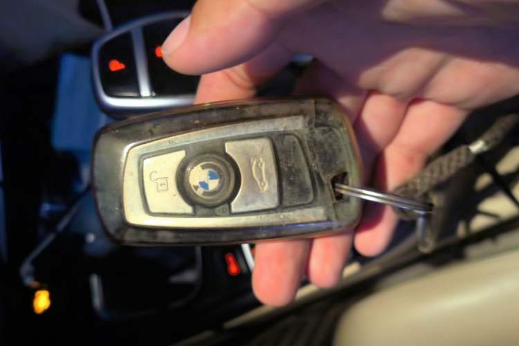 Used BMW 3 Series 2015 320Li Luxury Design Package Vehicle Key