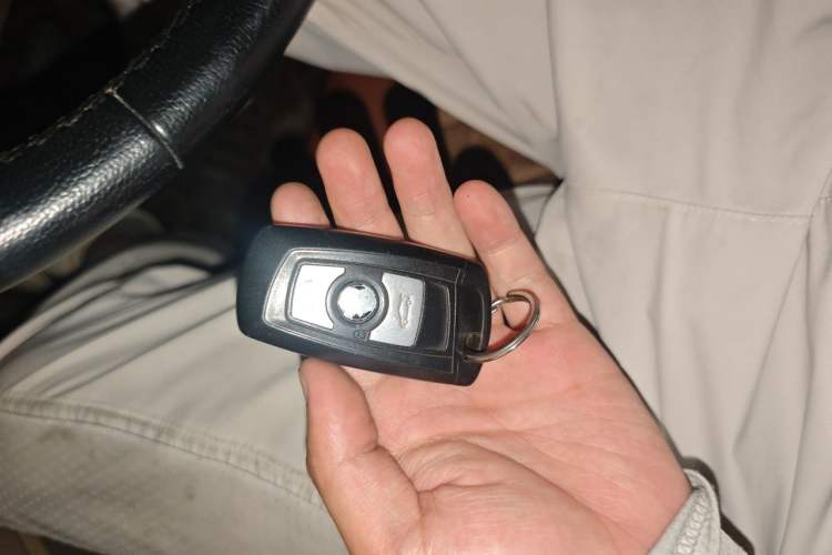 Used BMW 3 Series 2015 320Li Fashion Model Vehicle Key