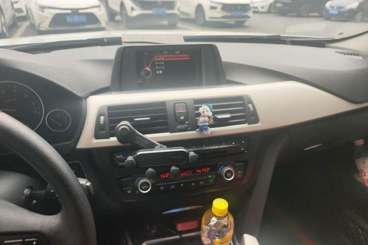 Used BMW 3 Series 2015 320Li Fashion Model Audio And AC Panel