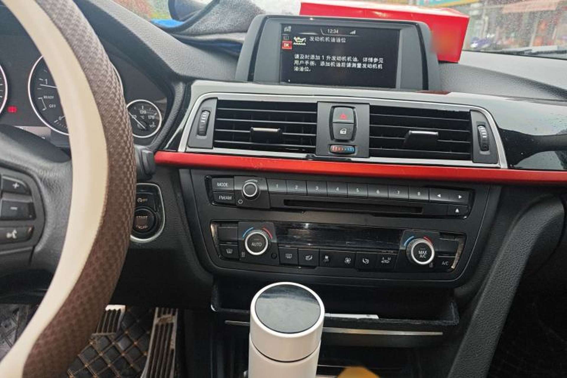 Used BMW 3 Series 2015 320Li Luxury Edition Fashion Model Audio And AC Panel