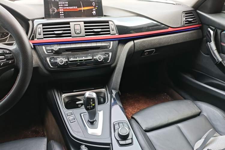 Used BMW 3 Series 2015 316i Sport Design Package Audio And AC Panel