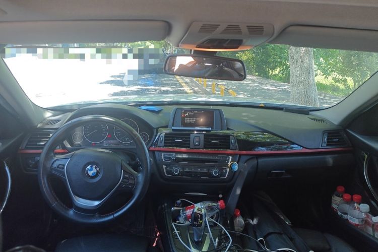 Used BMW 3 Series 2015 316i Sport Design Package Center Console
