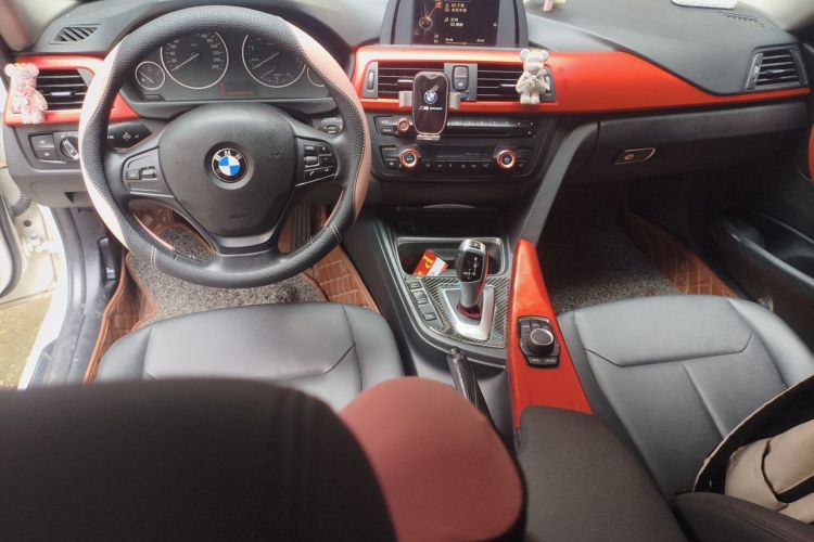 Used BMW 3 Series 2015 320Li Luxury Edition Fashion Model Center Console