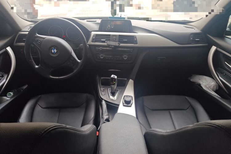 Used BMW 3 Series 2015 320Li Luxury Edition Fashion Model Center Console