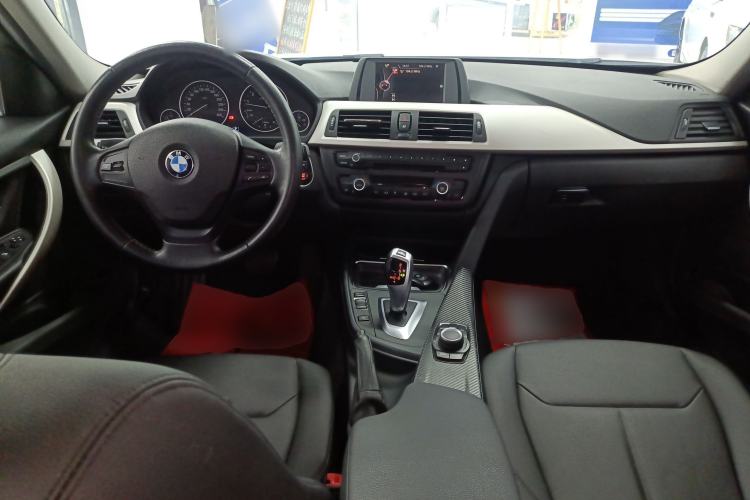 Used BMW 3 Series 2015 320Li Luxury Edition Fashion Model Center Console