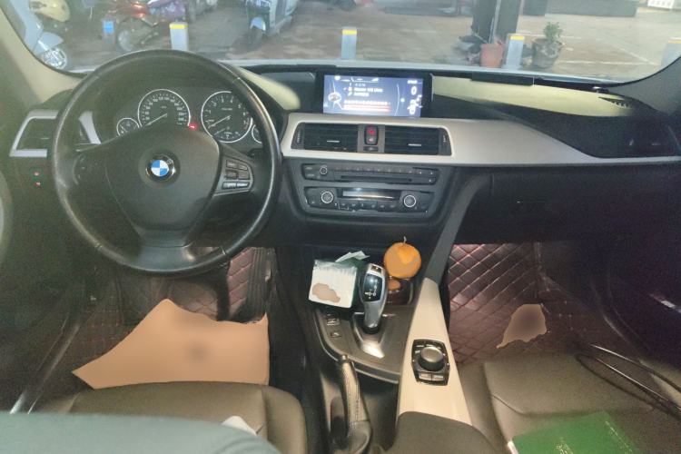 Used BMW 3 Series 2015 320Li Luxury Edition Fashion Model Center Console