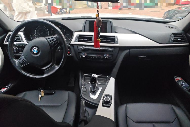 Used BMW 3 Series 2015 320Li Luxury Edition Fashion Model Center Console