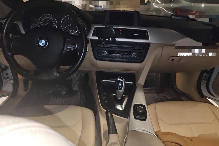 Used BMW 3 Series 2015 320Li Luxury Edition Fashion Model Center Console