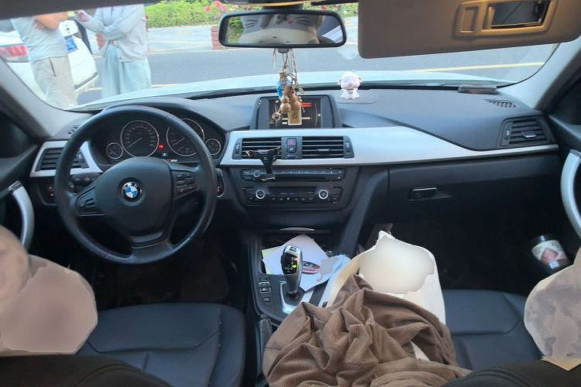 Used BMW 3 Series 2015 320Li Luxury Edition Fashion Model Center Console