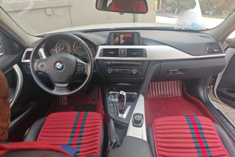 Used BMW 3 Series 2015 320Li Fashion Model Center Console