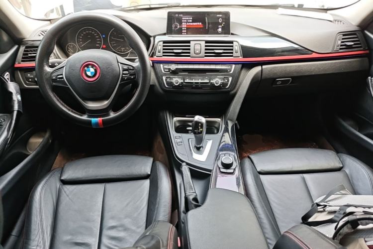 Used BMW 3 Series 2015 316i Sport Design Package Center Console