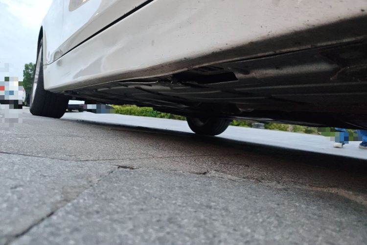 Used BMW 3 Series 2015 320i Luxury Edition Sports Design Package Chassis Front Right