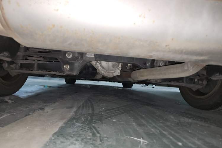 Used BMW 3 Series 2015 320Li Luxury Design Package Chassis Rear