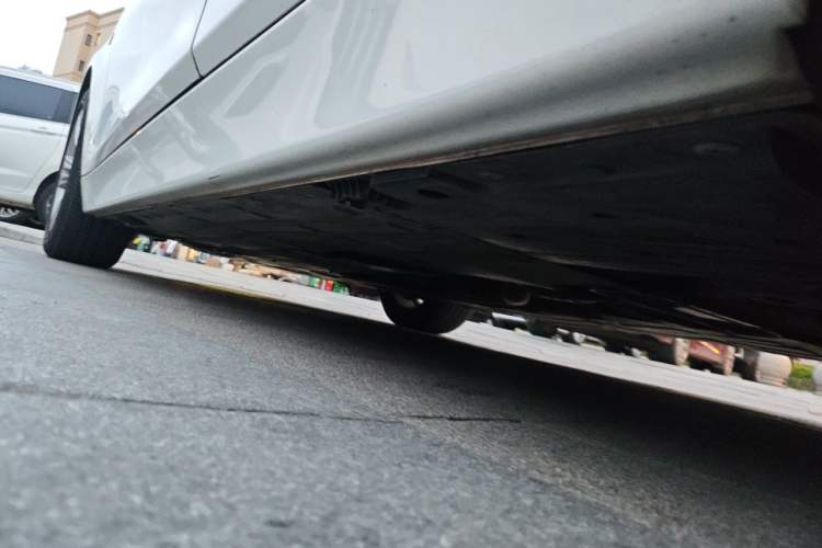 Used BMW 3 Series 2015 320i Luxury Edition Sports Design Package Chassis Rear Left