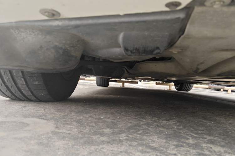 Used BMW 3 Series 2015 320Li Fashion Model Chassis Rear Left