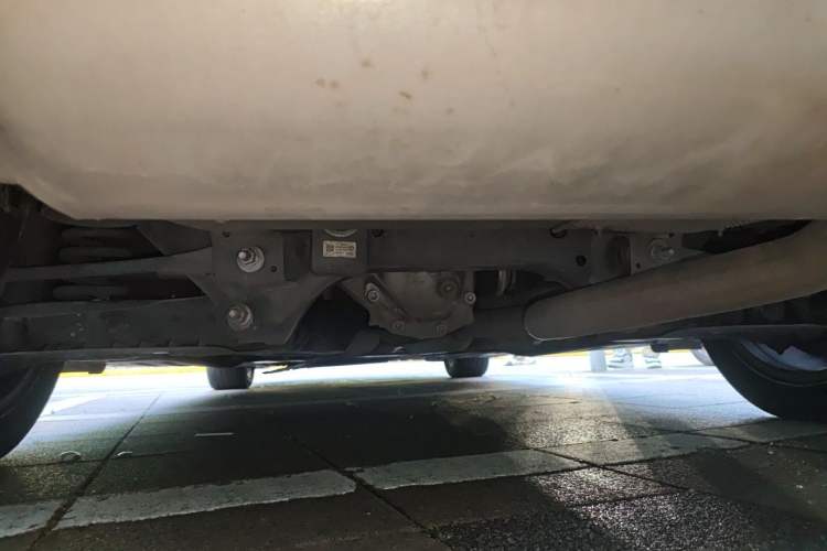Used BMW 3 Series 2015 320Li Luxury Edition Fashion Model Chassis Rear