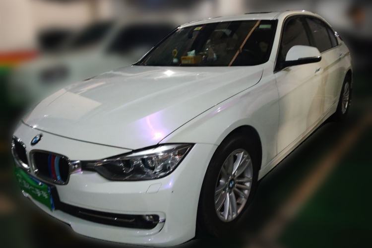 Used BMW 3 Series 2015 320Li Luxury Edition Fashion Model Guazi used car, China used car export, Used car for sale, Used BMW cars, Cheapest cars for sale