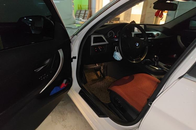 Used BMW 3 Series 2015 320Li Luxury Edition Fashion Model Driver Seat