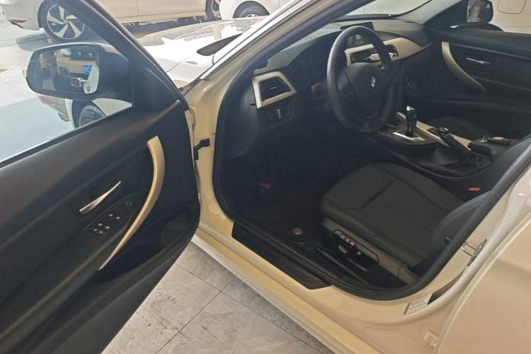 Used BMW 3 Series 2015 320Li Fashion Model Driver Seat