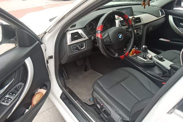 Used BMW 3 Series 2015 316Li Fashion Model Driver Seat